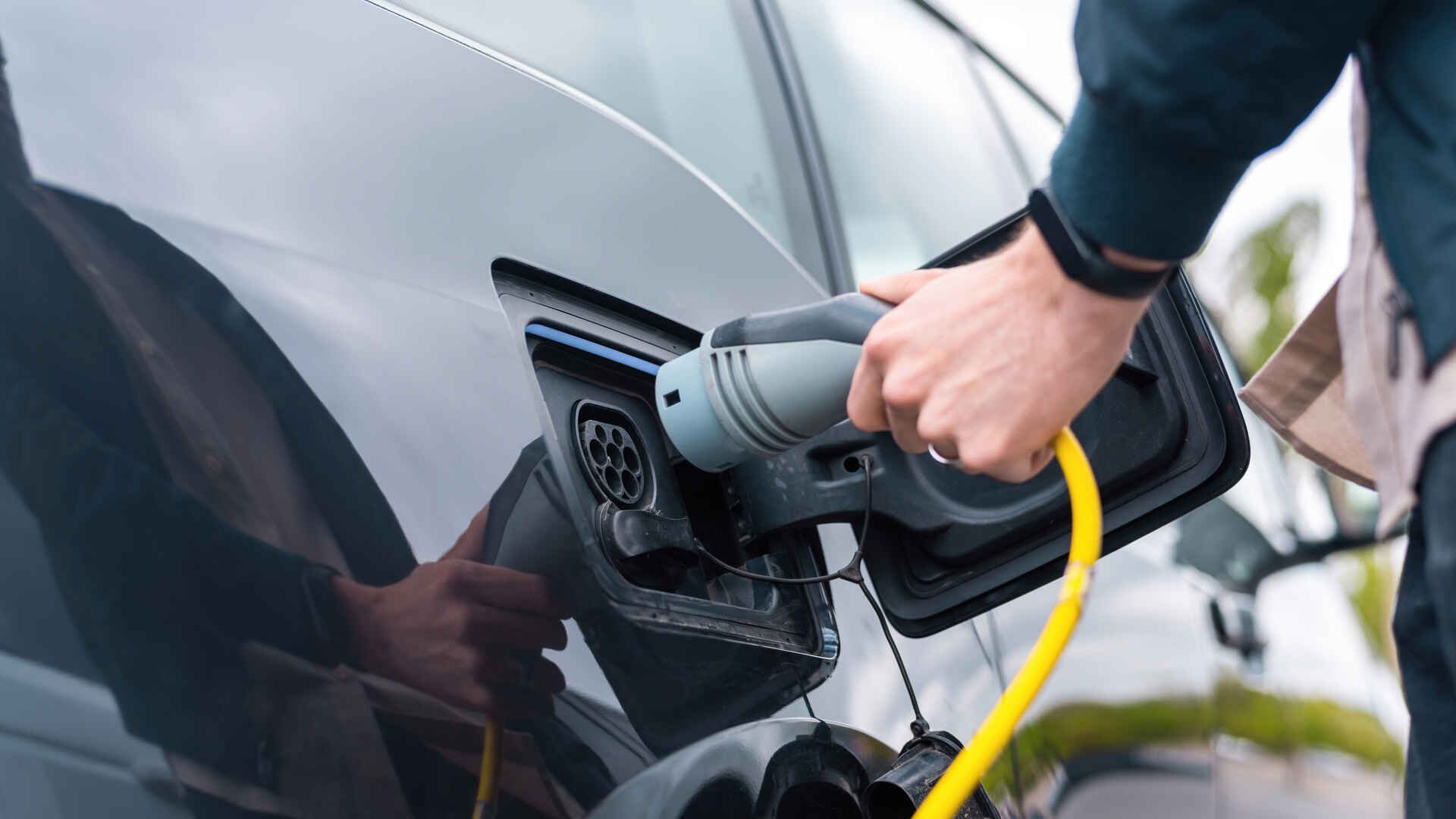 unternehmensverkauf-elektromobilität-branchennews